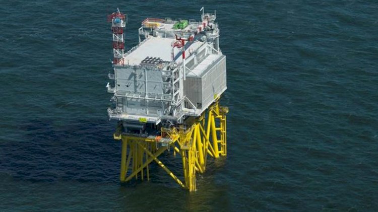 TenneT's offshore power socket ready for sea voyage to Borssele