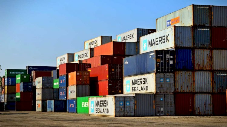 Maersk to acquire European specialist KGH Customs Services