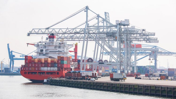 CARB to further curb exhaust emissions from ships in Californian ports