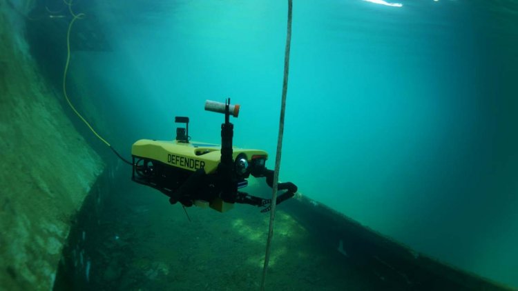 VideoRay begins shipping defender underwater robot systems to U.S. Navy