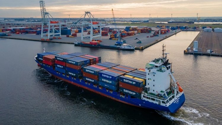 Port of Amsterdam welcomes new container service to Ireland