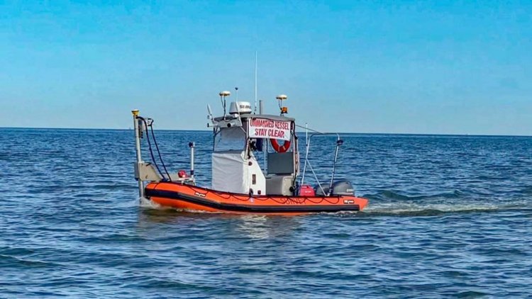 David Evans uses Sea Machines’ Autonomy System to survey Galveston Bay for NOAA