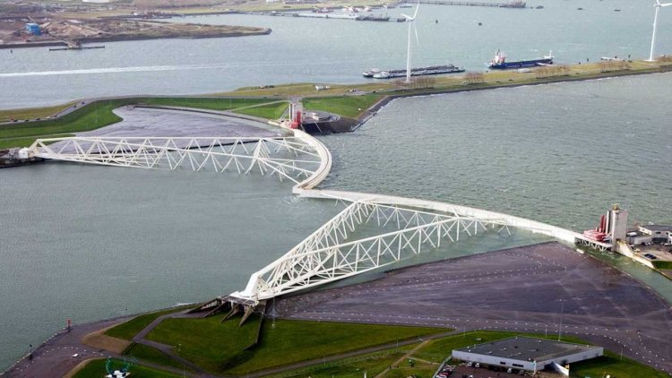 Port of Rotterdam Authority and municipality united on responding to sea-level rise in the port