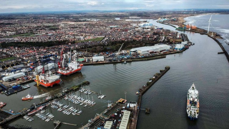 Port of Blyth supports UK oyster restoration project in UK waters