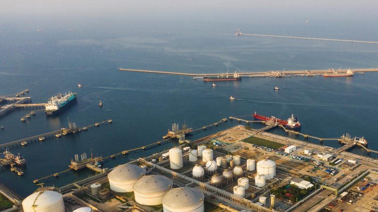 EPS and Rio Tinto ink dual fuel LNG charter