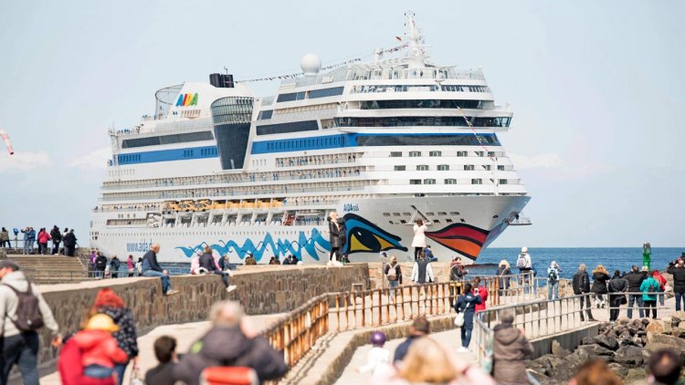 AIDA Cruises celebrates opening of Europe's largest shore power plant in Germany