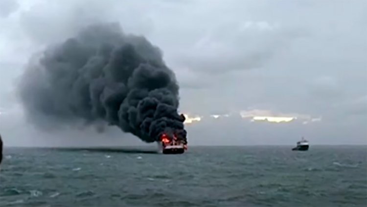 VIDEO: Sri Lanka rescues foreign crew from burning cargo ship