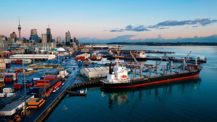 Auckland’s port secures low-sulphur fuel supply