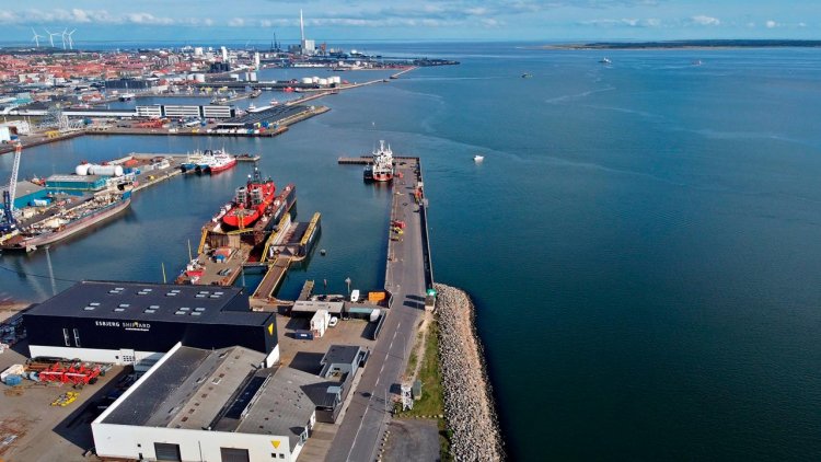 Vattenfall builds new European warehouse for wind turbines at the Danish Port of Esbjerg