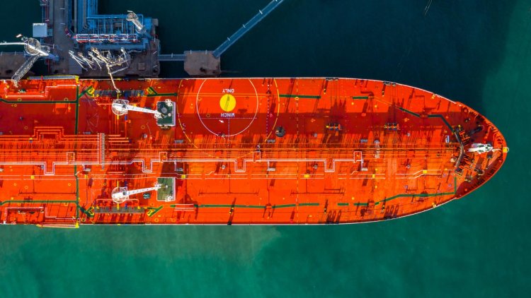 Companies team up to develop a pioneering fuel-efficient VLCC