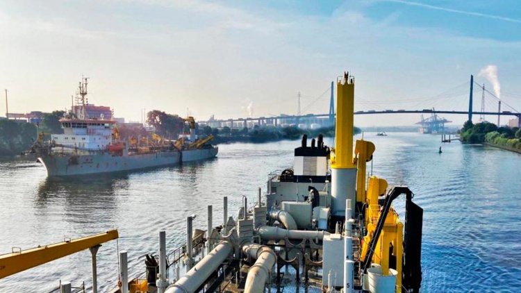 Jan De Nul uses biofuel for its maintenance dredging works in North Germany