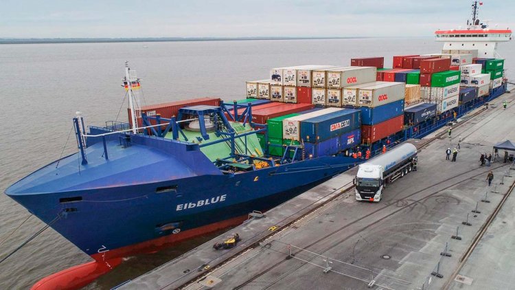 World’s first bunkering of containership with renewable synthetic natural gas