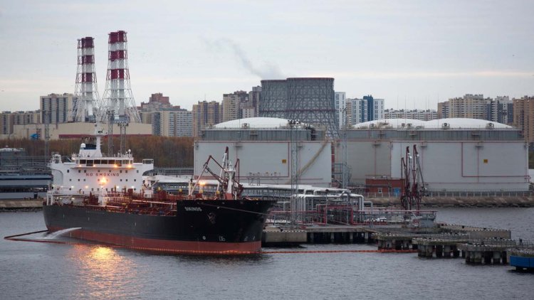 Russian ships switch flags at record rate on sanctions scrutiny