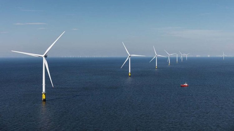 Ørsted and Eversource sign first-ever U.S. Offshore Wind Helicopter Contract