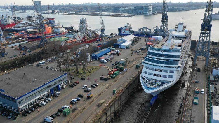 Damen Shiprepair Amsterdam converts cruise ship into Azamara Onward