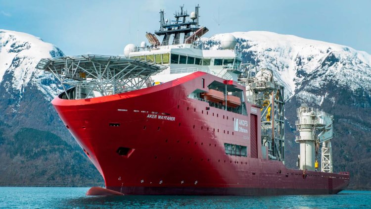 AKOFS Offshore signs contract for Aker Wayfarer