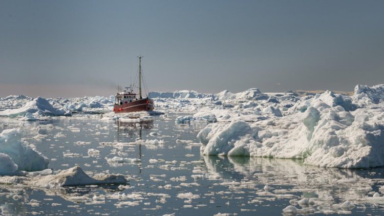 Zombie ice from Greenland will raise sea level 10 inches