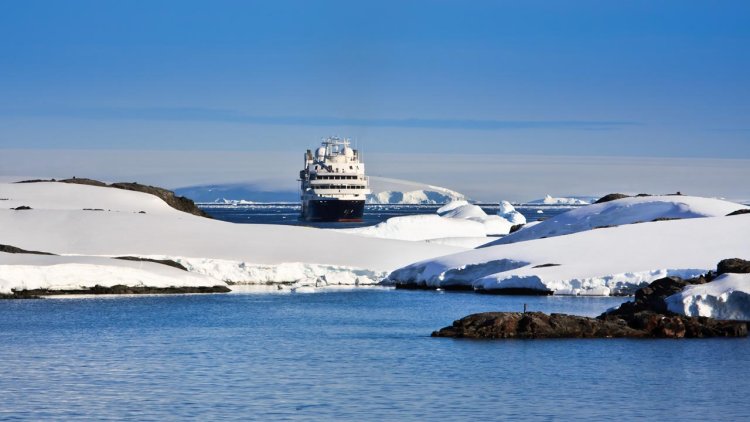 Scientists expose vulnerabilities of critical Antarctic ice shelf