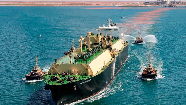 Chevron announces lower carbon LNG fleet modification project with Sembcorp Marine
