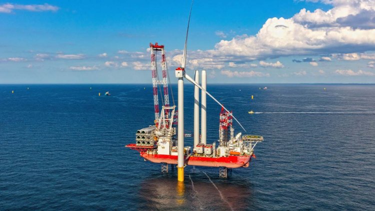 First turbine rises at Hollandse Kust Noord offshore wind park
