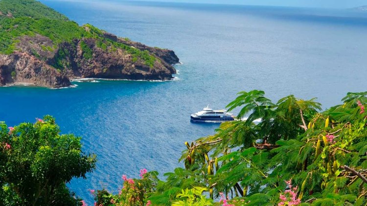 36-metre passenger ferry miss outre-mer delivered to CTM Deher in Guadeloupe