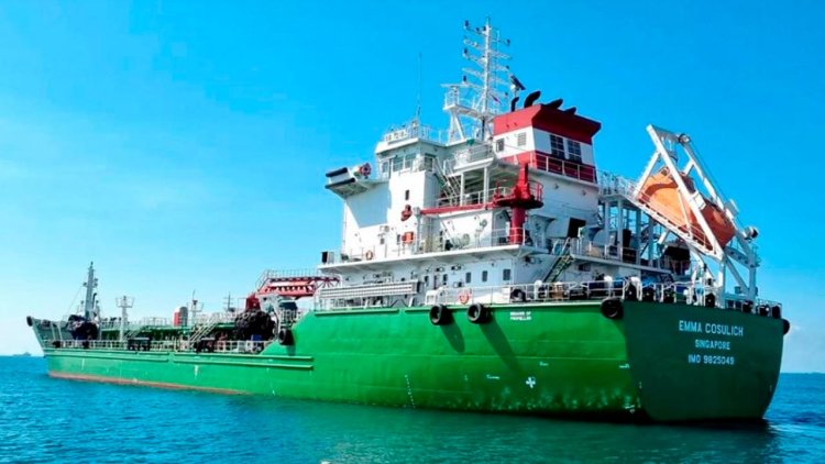 Fratelli Cosulich orders its first methanol dual-fuelled bunker tanker
