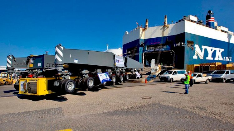 Port of Hueneme has purchased a zero-emission mobile harbor crane