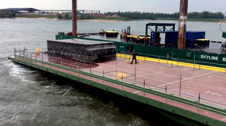 Port of Tilbury launches a new floating pontoon