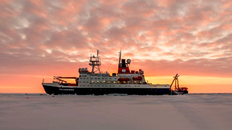 German icebreaker embarking on a global climate mission