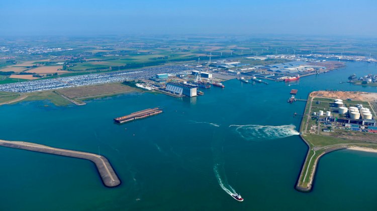 From now on AIS is compulsory in the North Sea Port