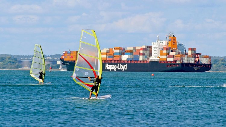 Hapag-Lloyd expands fleet on AL3 service between the US and Europe