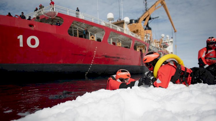 Coast Guard's only heavy icebreaker arrives in Antarctica
